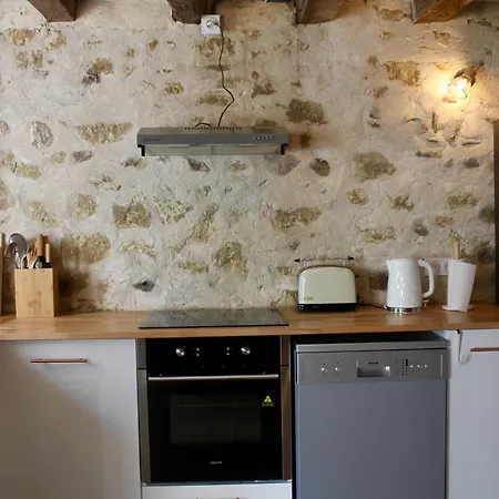 Prázdninový dům Le Cerisier At Closerie Les Roches - 2 Bed Country