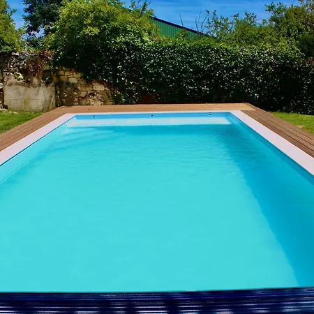 Le Cerisier At Closerie Les Roches - 2 Bed Country Holiday home
